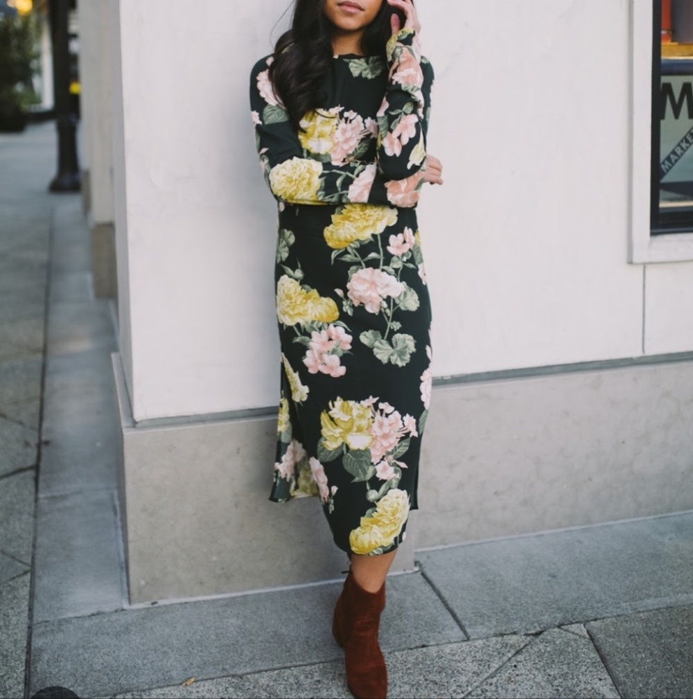 H&M Floral Crepe Sheath Midi Dress